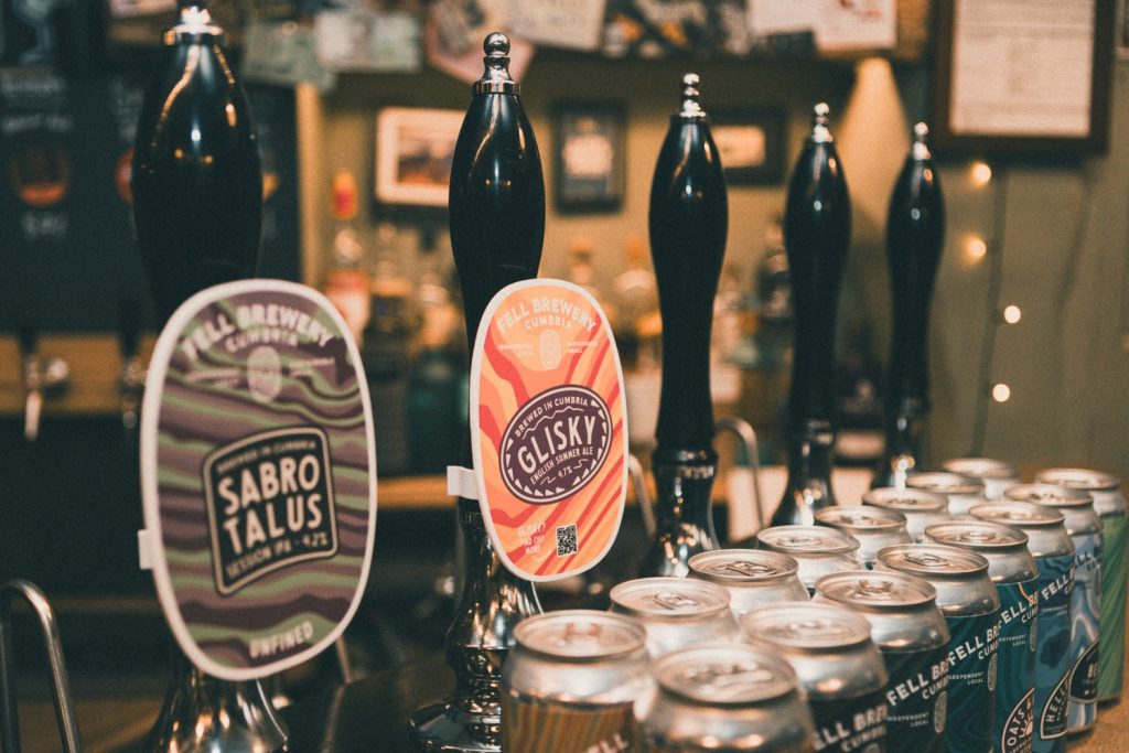 SMALL-130923-Fell-Hats-and-Bar-338.jpg