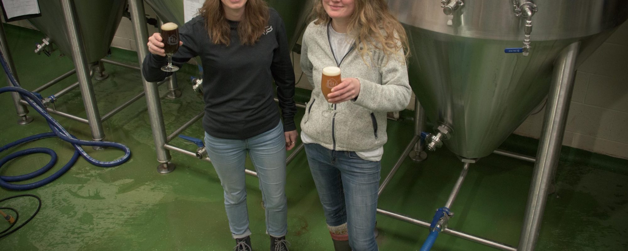 Gemma-Greenbank-and-Imogen-Beedham-of-Fell-Brewery